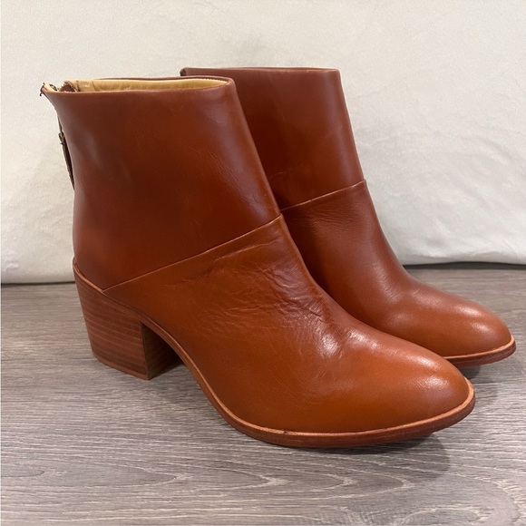 NISOLO Dari Leather Heeled Back Zip Boots in Color “Brandy” Size 8.5 - Picture 5 of 13